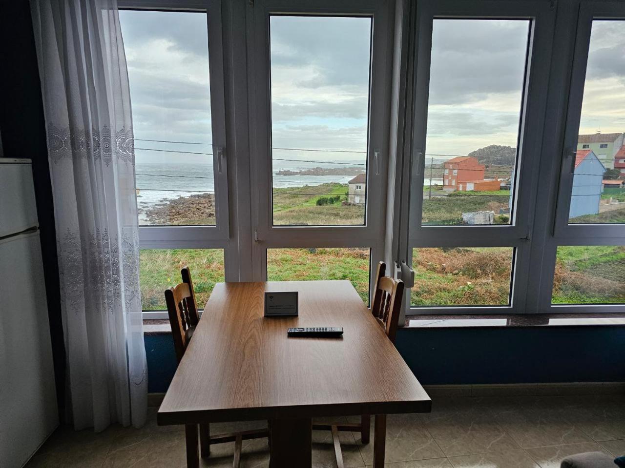 Vivienda Turistica Vacacional Maricarmen Hotel Arou Kültér fotó