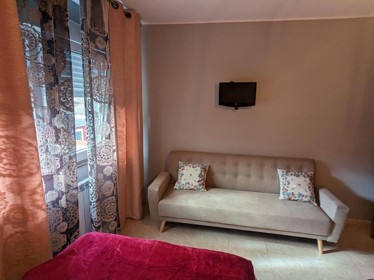 Vivienda Turistica Vacacional Maricarmen Hotel Arou Kültér fotó