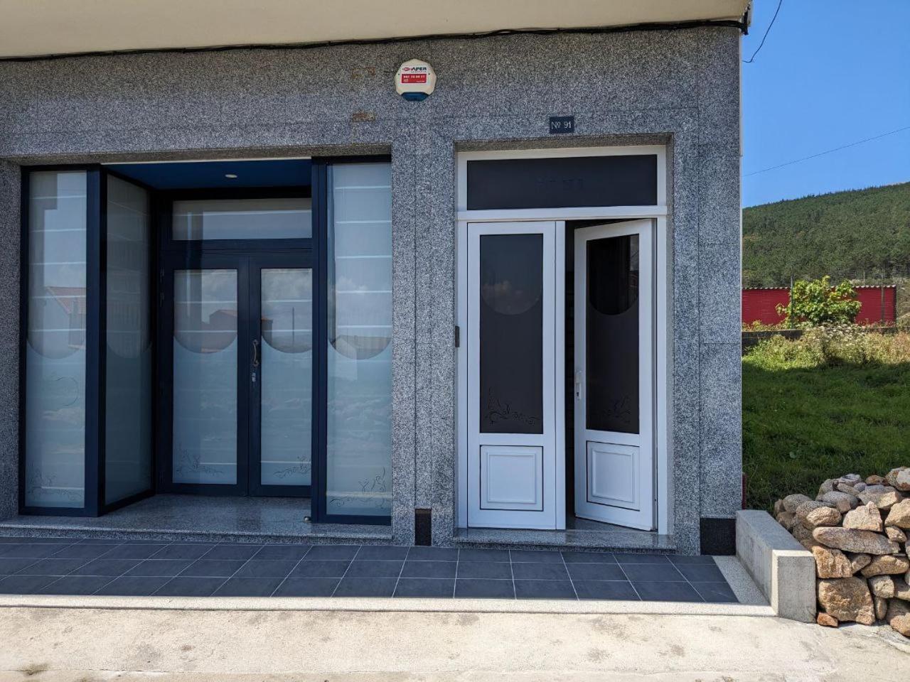 Vivienda Turistica Vacacional Maricarmen Hotel Arou Kültér fotó